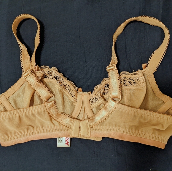 Curvy Kate 30D Ellace Bra - Picture 2 of 3